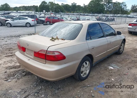 2000 Honda Accord 2.3 Se из США, поврежденный, VIN 1HGCG6693YA138155